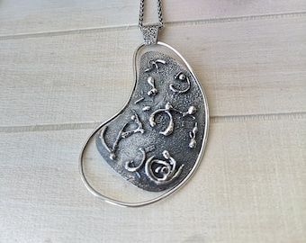 Fusion Pendant long chain in sterling silver for women, solid silver pendant, neckalce for her, artistic pendant for women