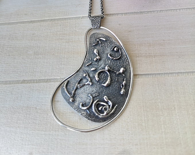 Fusion Pendant long chain in sterling silver for women, solid silver pendant, neckalce for her, artistic pendant for women