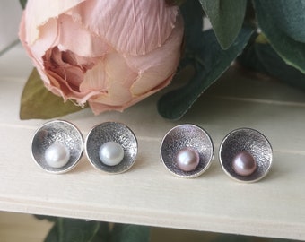 Round handmade earrings in silver with pearls for women