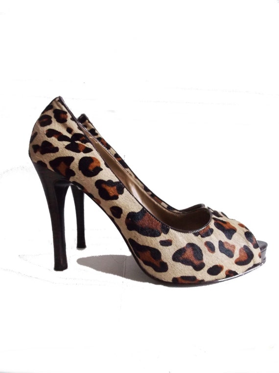 nine west animal print heels