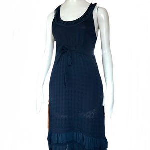 BCBG Maxazria navy blue knit ruffle dress / Y2k sleeveless dress / size xxs