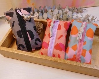 Leopard print tissue pouch | Outdoor bag with leopard print | Water-repellent tissue pouch | Robust tissue pouch with leopard print