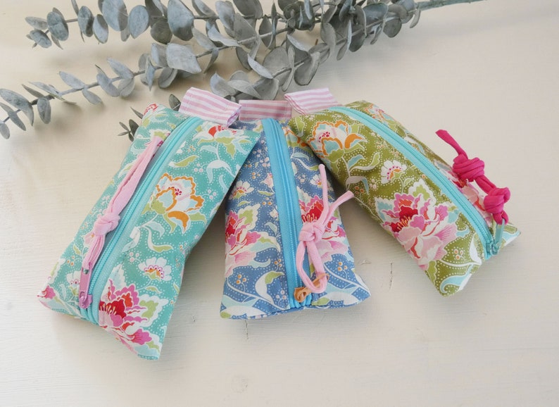 Tatüta tissue bag, little bag, mini bag, medicine bag, paradise flowers, stylish gift, flowers, colorful, souvenir bag image 2