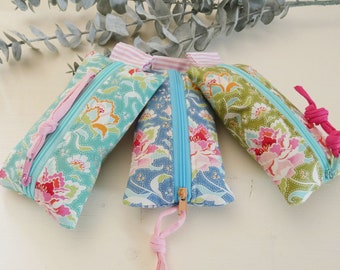 Tatüta tissue bag, little bag, mini bag, medicine bag, paradise flowers, stylish gift, flowers, colorful, souvenir bag