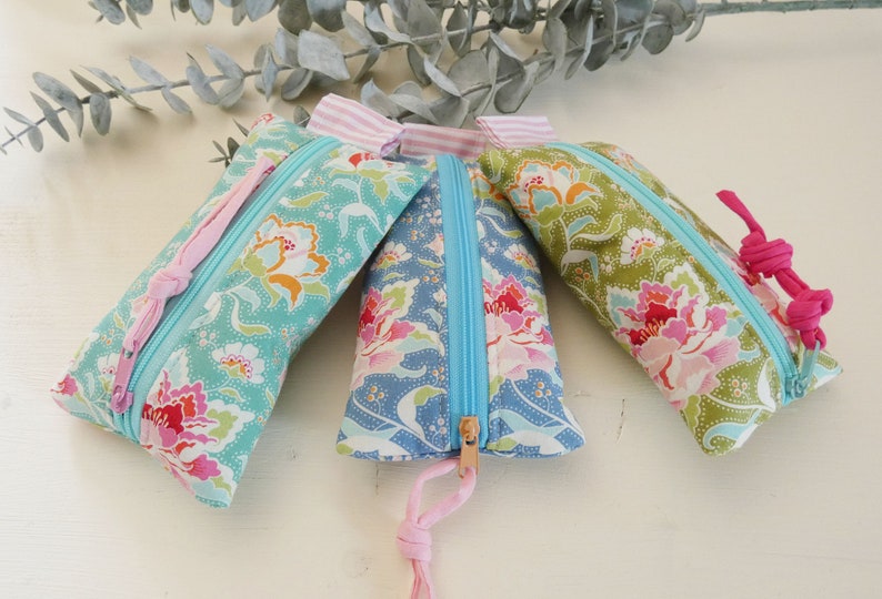 Tatüta tissue bag, little bag, mini bag, medicine bag, paradise flowers, stylish gift, flowers, colorful, souvenir bag image 1