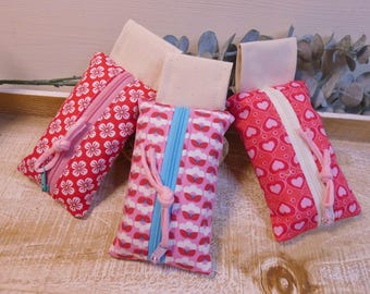 Red patterned fabric tissue pouch / tissue bag / fabric bag / tissue holder / small fabric bag / pouch / tissue pouch /