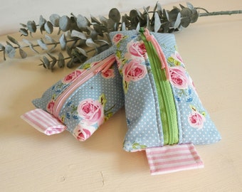 Colorful handkerchief bags or Tatütas made of cotton fabric - stylish and practical bags for women with roses and dots