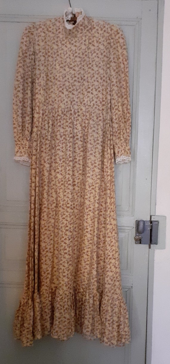 Laura Ashley original 1970s long dress. 12.