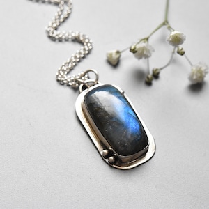 Labradorite Silver necklace,Rectangle Pendant,unisex jewelry gift