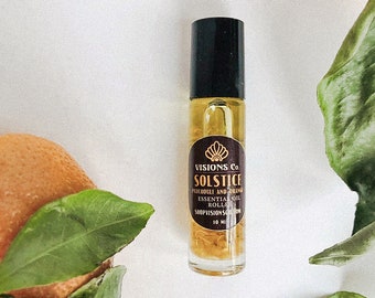 SOLSTICE Patchouli Orange Roller: Uplifting Earthy Scent, Unisex Winter Gift