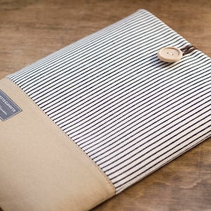 iPad mini case, iPad mini sleeve, 8 inch Custom Tablet case / Stripe and Camel