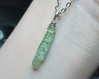 Raw Kyanite Necklace - Green Kyanite Pendant, Shard, point, Gemstone, 925 Sterling Silver, crystal healing energy, birthday Gift for her