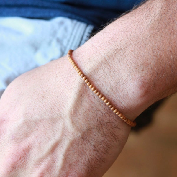 Celebrity Men's 3mm,4mm,6mm or 8mm Sandalwood Bead Bracelet
