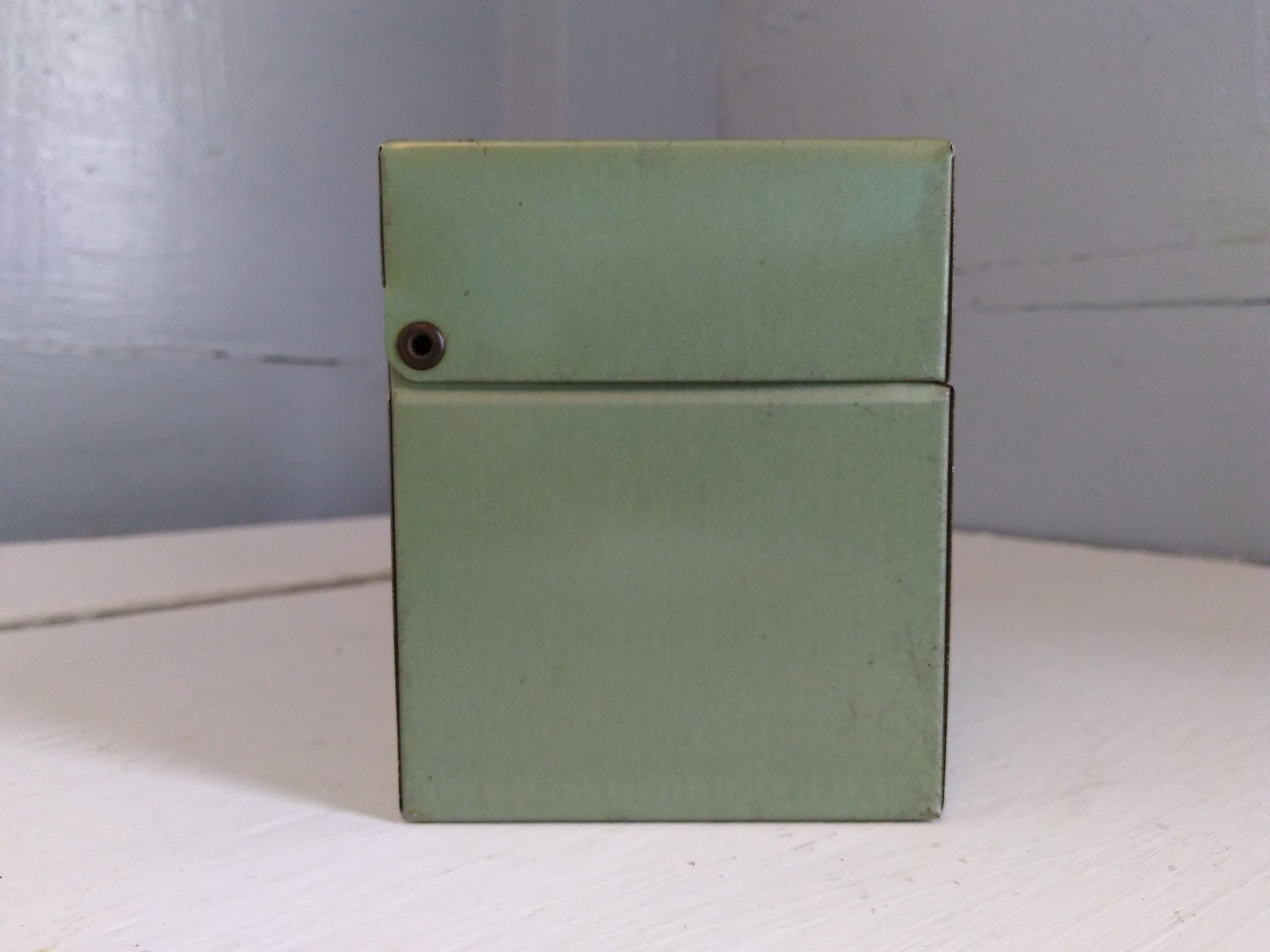 Vintage Metal 3 x 5 Index Card File Box Recipe Box Kitchen Decor Office