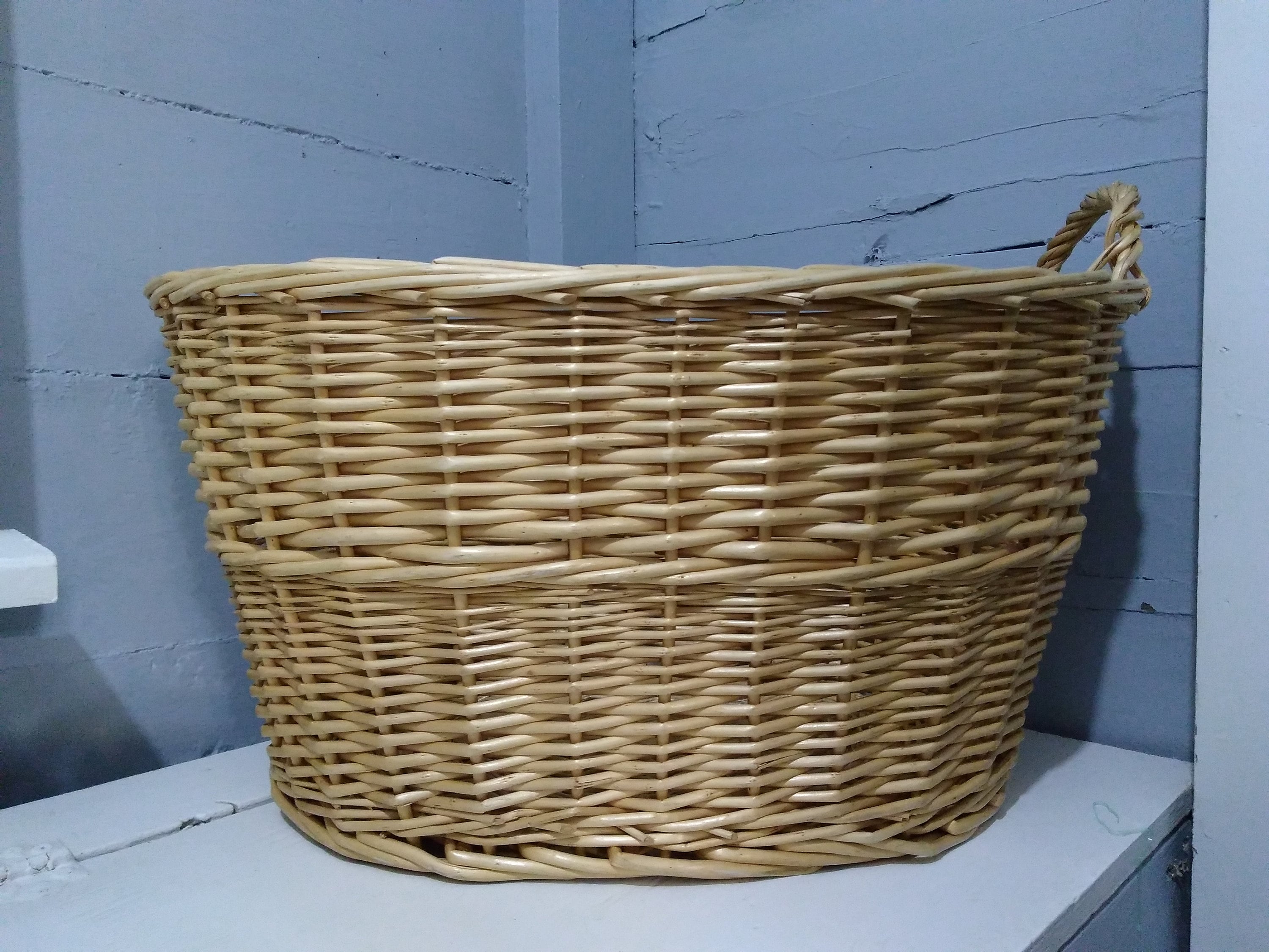 Vintage Wicker Laundry Basket Large Oval Clothes Hamper