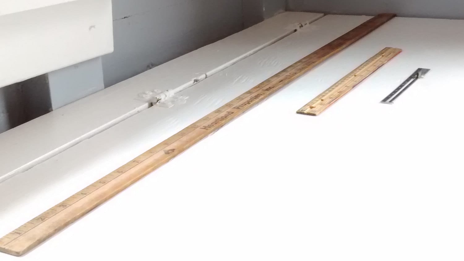 Vintage Sewing Measuring Tools Yard Stick Ruler Hem Gauge Lot of 3