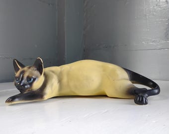 Vintage 1950s Porcelain Siamese Cat Figurine Blue Eyes Mid Century Modern Home Decor Gift idea Photo Prop RhymeswithDaughter