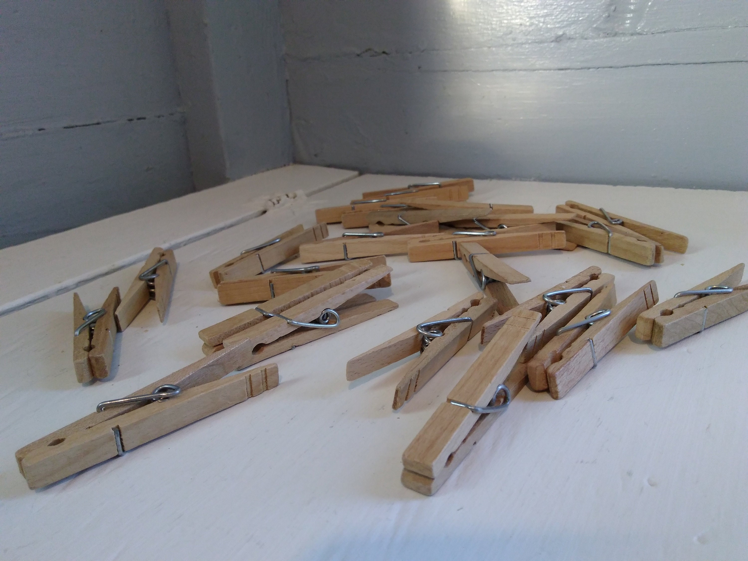 Vintage Clothes Pins Wood Metal Spring Clothes Line Pins Lot of 25