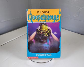 The Haunted Mask Goosebumps Number 11 Paperback Book R.L. Stine 1st Edition 90s Collectable Horror Fiction RhymeswithDaughter