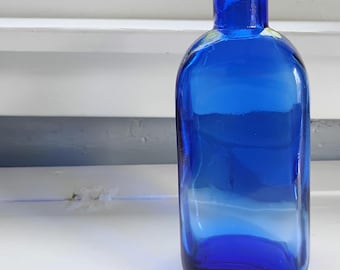 Vintage Cobalt Blue Apothecary Jar with Pour Spout, Thick Decorative Glass, Mid Century Modern, RhymeswithDaughter