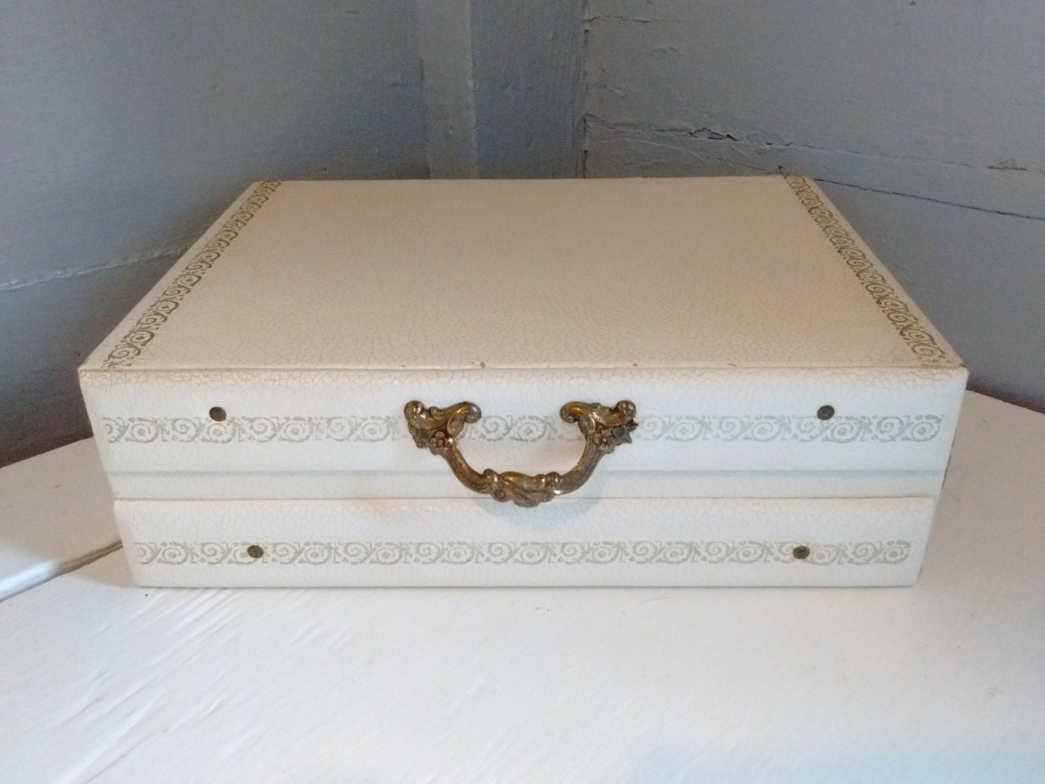 Vintage Mid Century Mele Style Jewelry Box Large Ivory For Her Gift