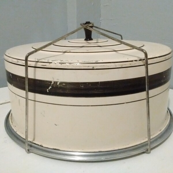 Vintage Cake Carrier Cake Keeper 50s Carlton Metal Wire Closure Handle Ivory Black Kitchen Decor Baking Photo Prop RhymeswithDaughter