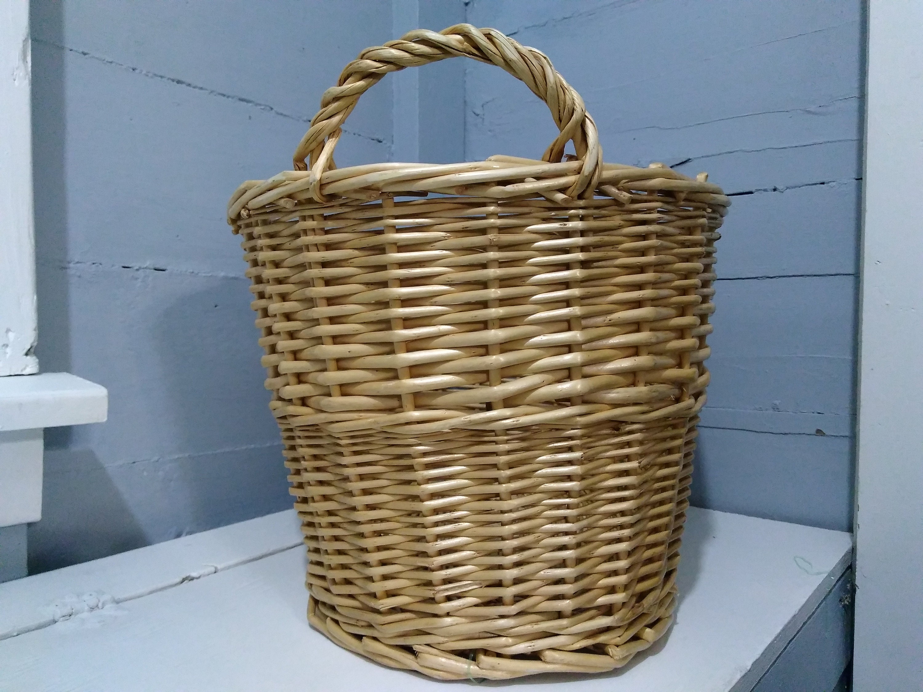 Vintage Wicker Laundry Basket Large Oval Clothes Hamper
