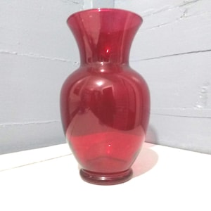 Vintage Red Glass Flower Vase - Mid Century Modern Decor, RhymeswithDaughter