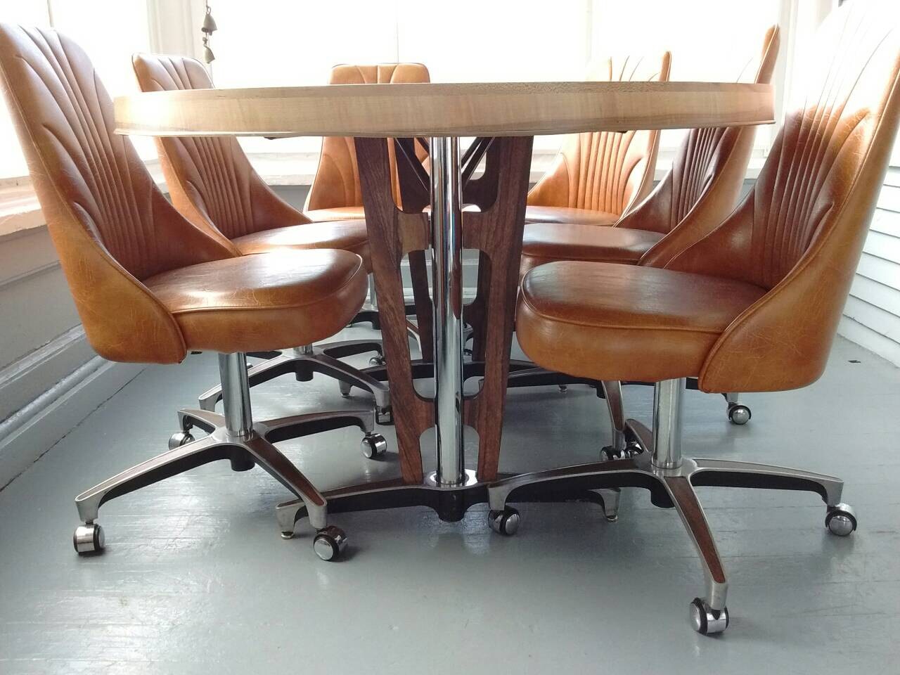 Retro Dining Set Table And Chairs 70s Chromecraft Pedestal Table 