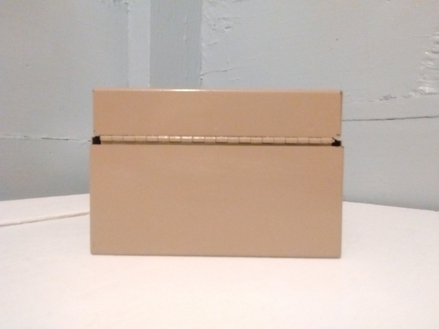 Vintage index card file box recipe box 3 x 5 card file metal tan
