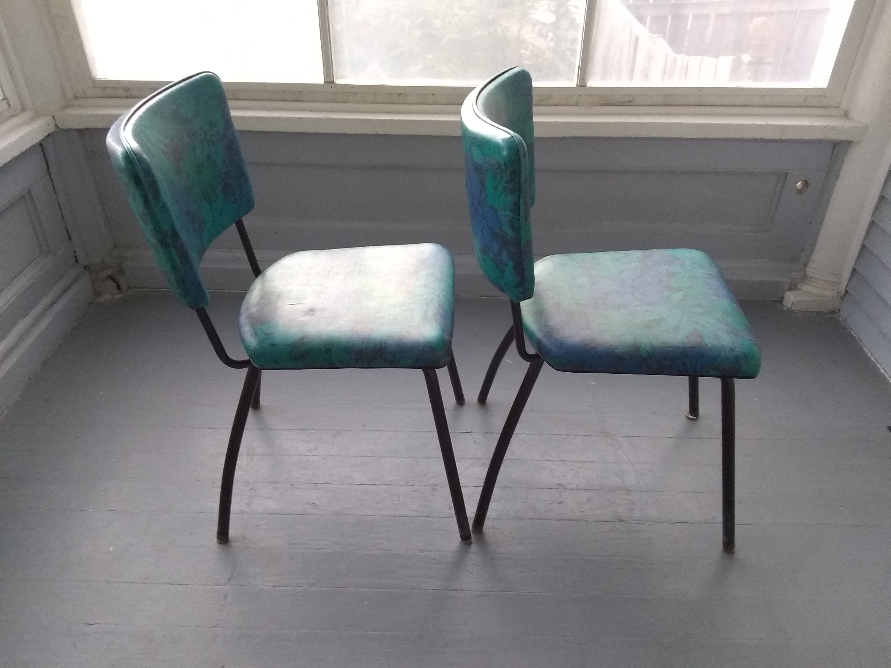 vintage metal dining room chairs