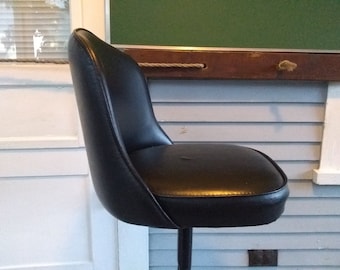 Vintage Adjustable Black Bar Stool Upholstered Vinyl Metal Retro Furniture Home Decor RhymeswithDaughter