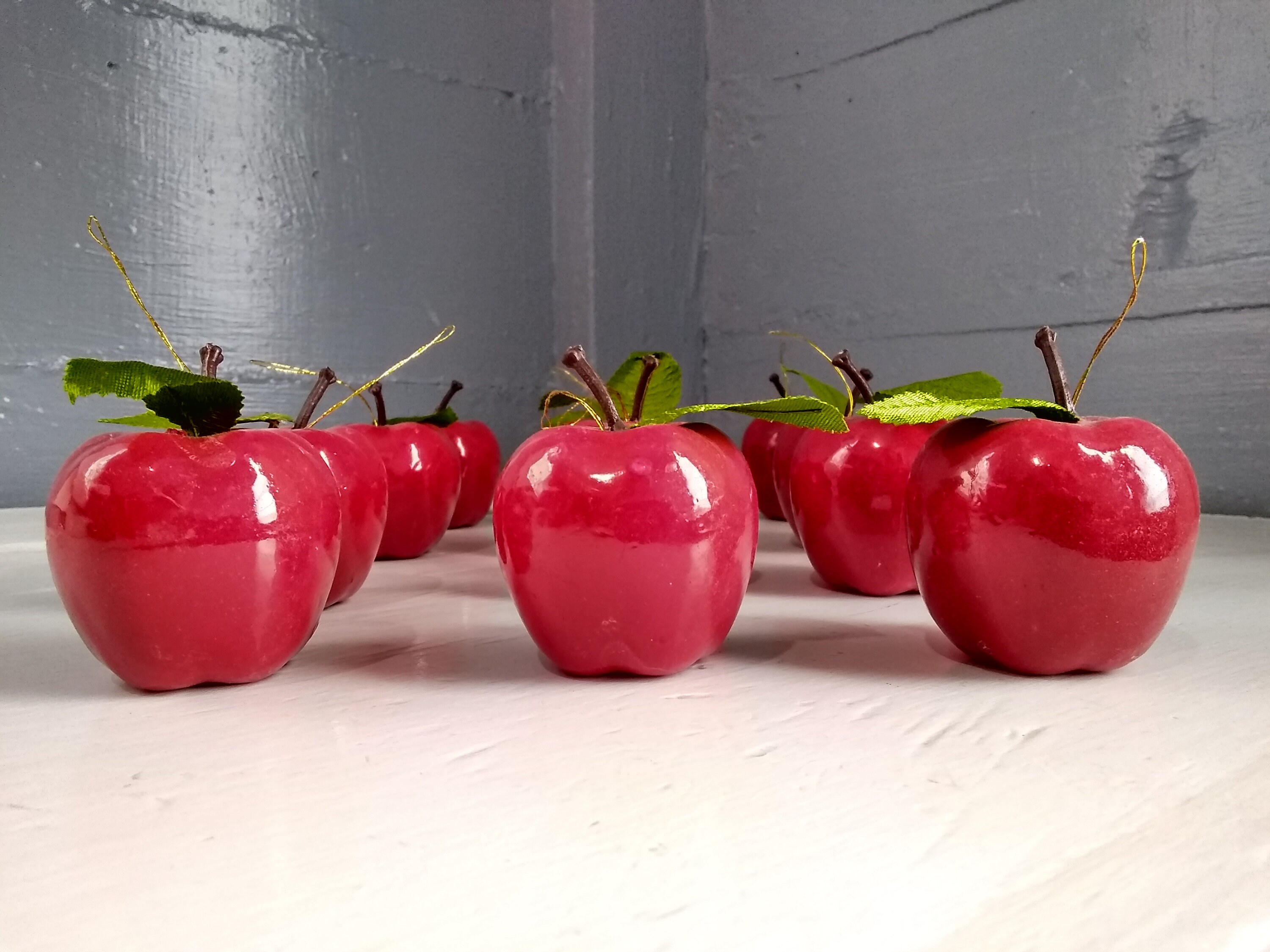 Vintage Red Apple Christmas Tree Ornaments Green Leaves Gold String