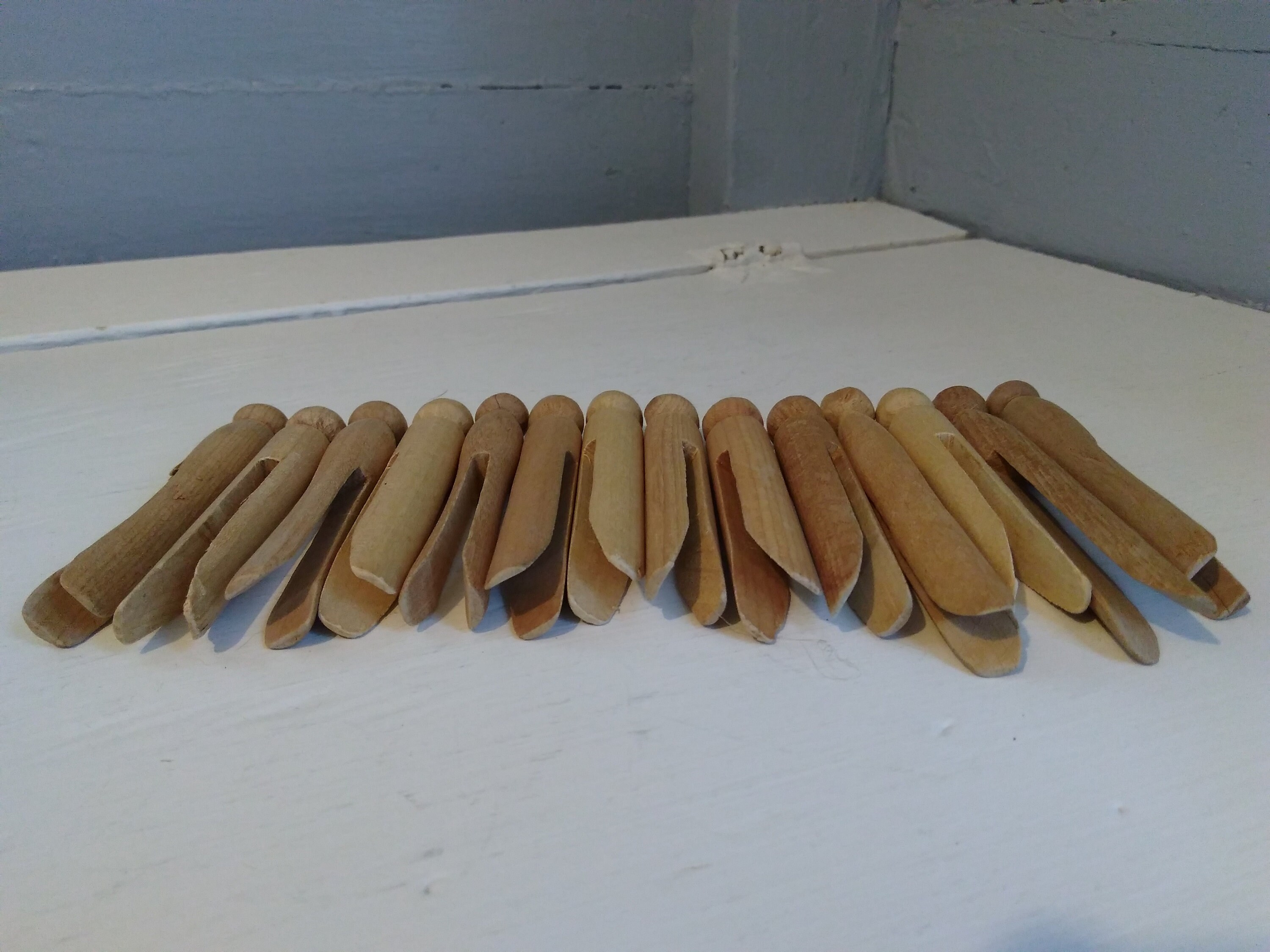 Vintage Clothes Pins Wood Straight Clothes Line Pins Laundry Accessory