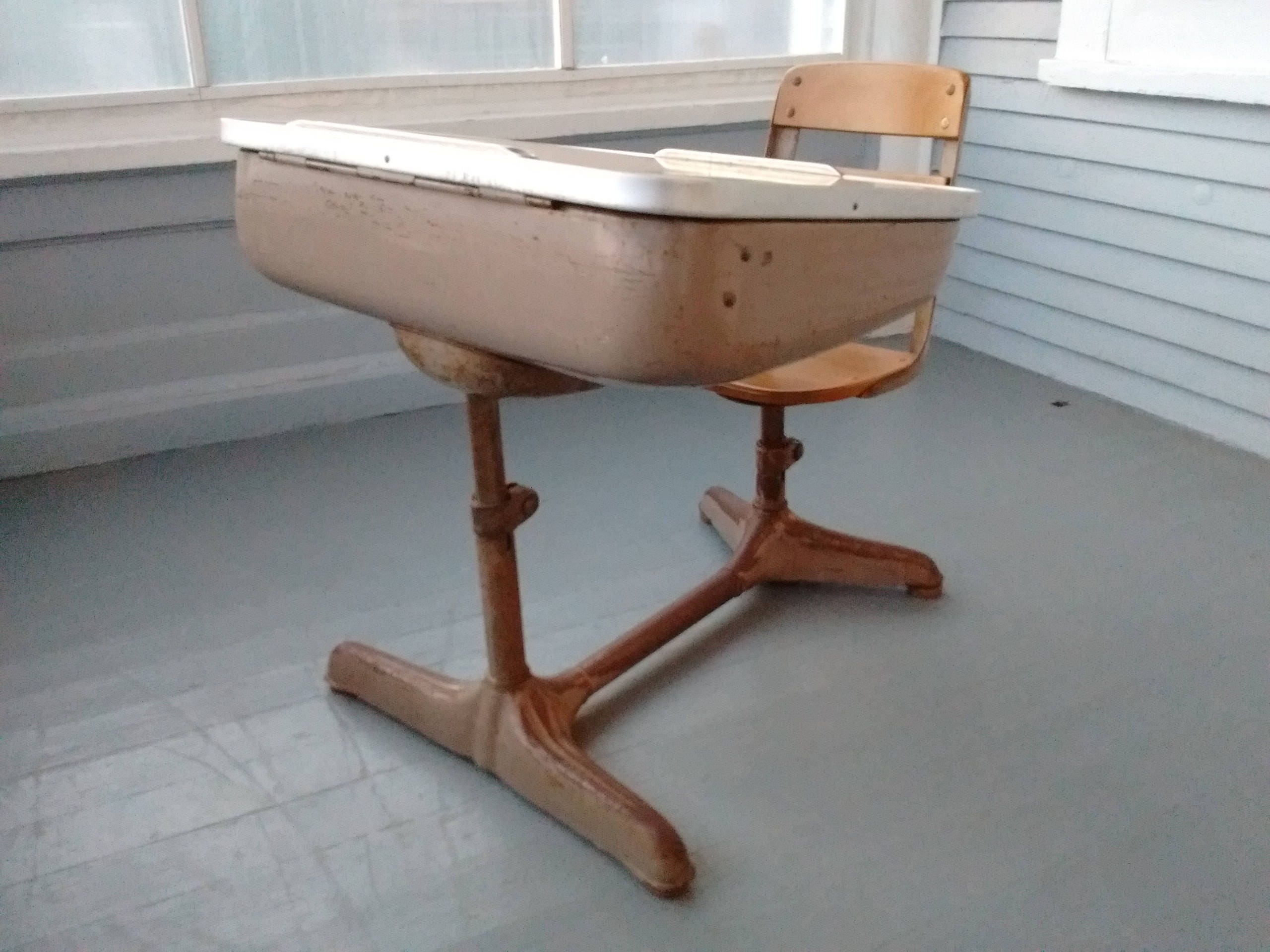 vintage kids school desk