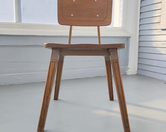 Vintage Metal Wood Kids Chair – MidCentury School Desk Furniture Photo Prop RhymeswithDaughter
