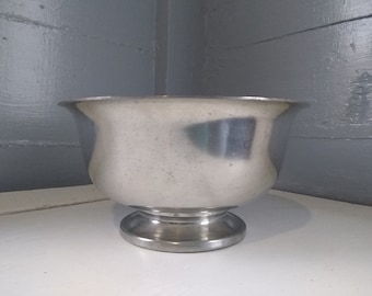 Vintage Metal Footed Bowl Silver Table Decor Kitchen Island Fruit Bowl or Display MidCentury Modern Kitchen Home Decor RhymeswithDaughter