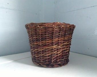 Vintage Decorative Basket Twig Basket Potted Plant Cover Waste Basket Home Decor Rustic Country Farmhouse  Photo Prop RhymeswithDaughter