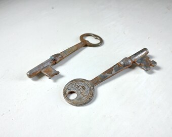 Two Antique Metal Keys Hardware Home Decor Collectable Photo Prop RhymeswithDaughter