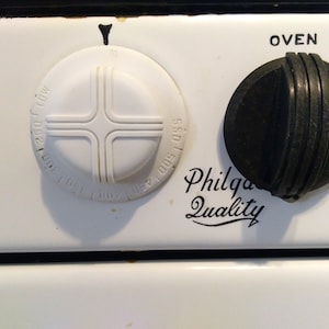 Vintage Onica Philgas Kitchen Stove: Speed Burners, Oven, Broiler, RhymeswithDaughter
