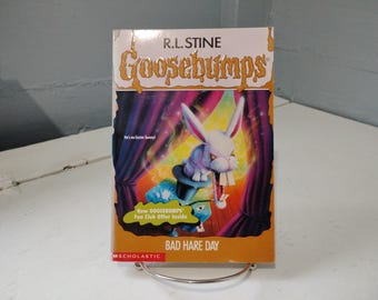 Goosebumps Bad Hare Day Number 41 R L Stein Horror 90s 1st Edition Paperback Book RhymeswithDaughter