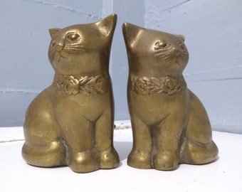 Two Large Vintage Brass Cats Figurines Knick Nack Bookshelf Mantel Home Decor Gift Idea Photo Prop RhymeswithDaughter