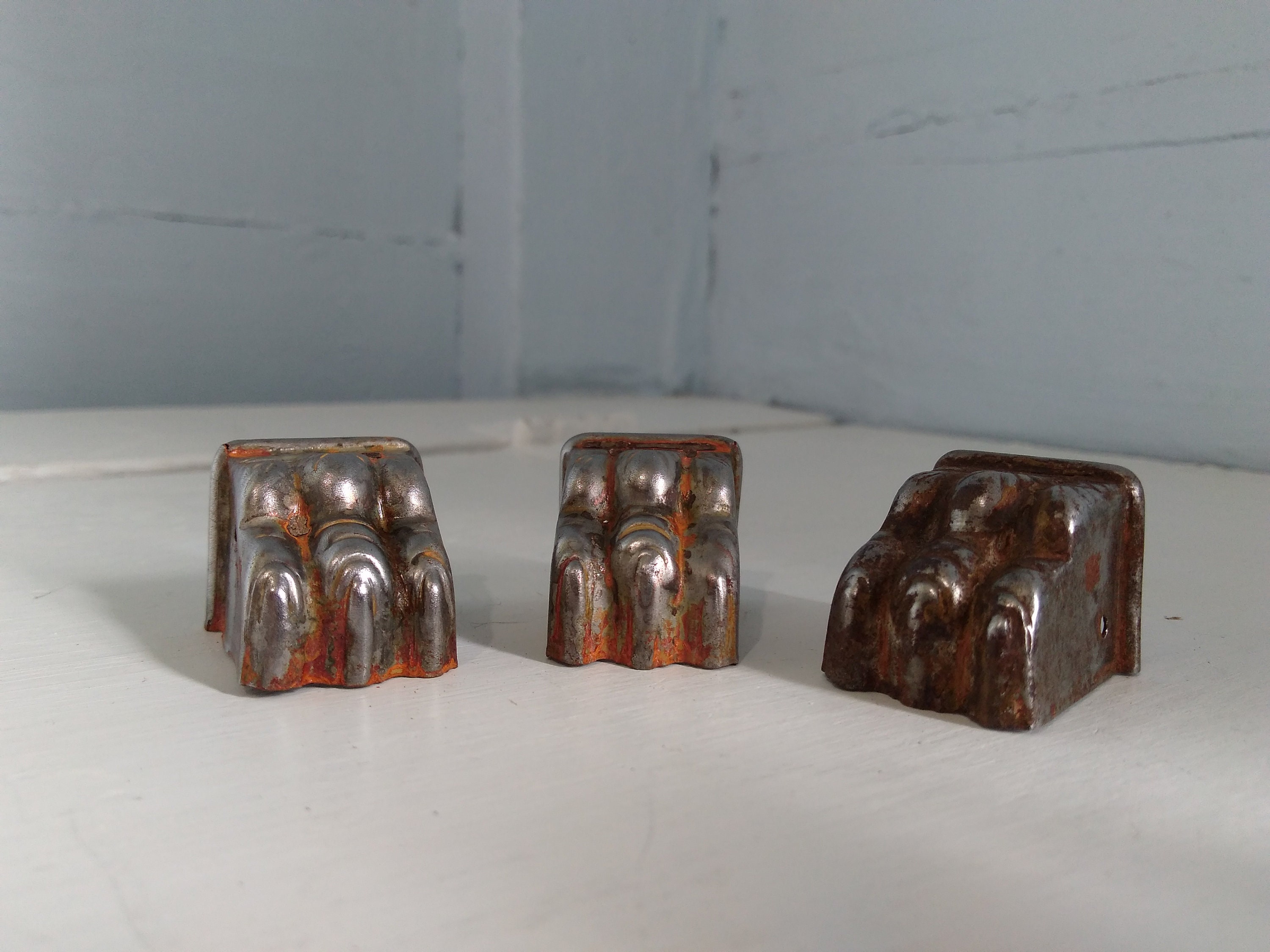 Vintage, Small, Metal, Lion Claw, Foot, End Caps, Furniture Leg End