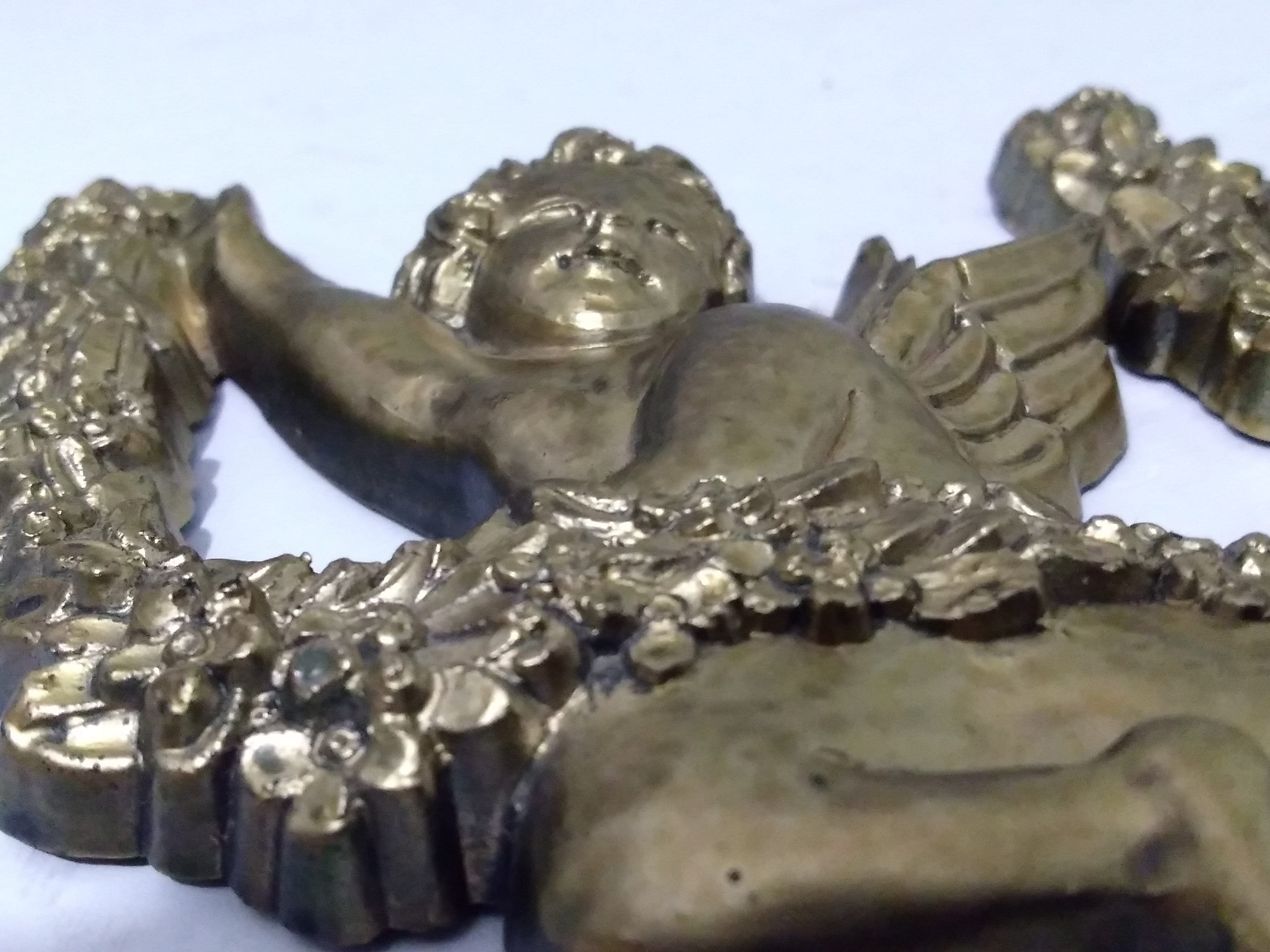 Vintage Angel Wall Hangings Cherubs with Wreaths 3D Art Collectable