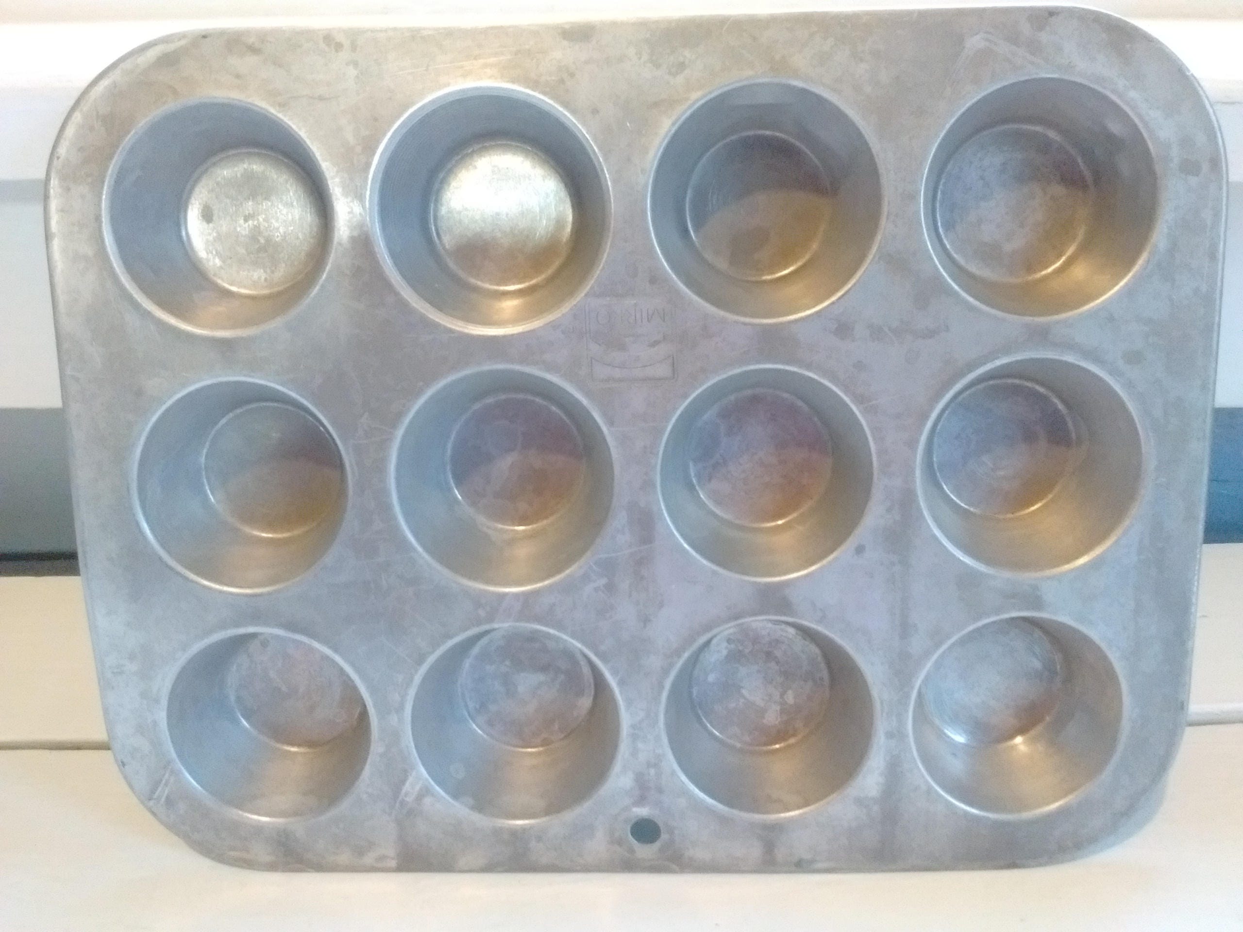 Vintage Mirro Mini Muffin Pan 12 Cup Cupcake Tin Aluminum Baking