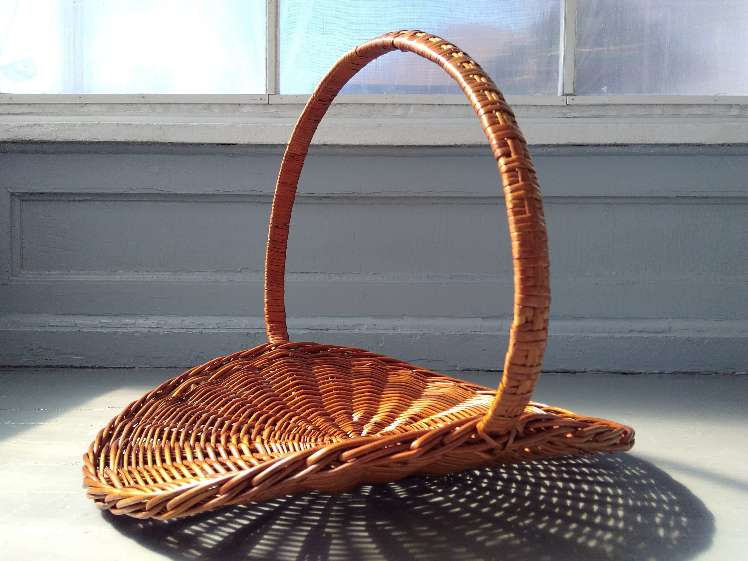 Large Wicker Gathering Basket Display Farmhouse Rustic Wedding Photo