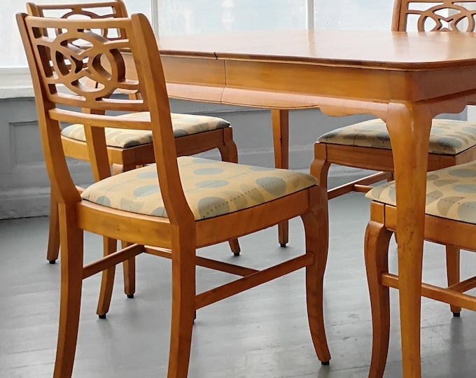 Featured listing image: Vintage Solid Maple Dining Set: Queen Anne Table and Four Chairs RhymeswithDaughter