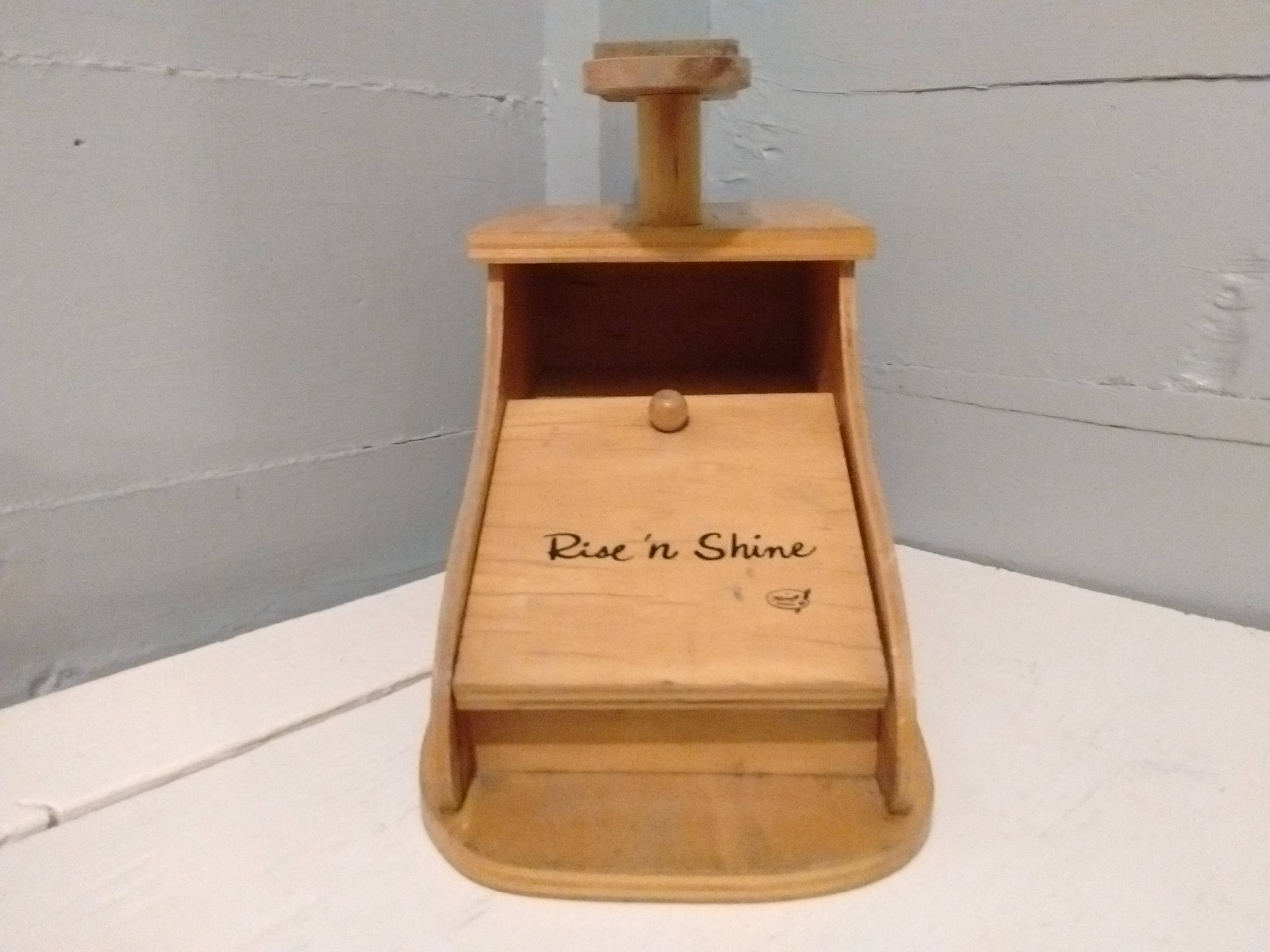 boot polish box