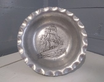 Vintage Federal Silver Co Metal Bowl with Sailboat Etched Inside Table Decor Display MidCentury Modern Kitchen Home Decor RhymeswithDaughter
