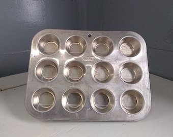 Mini Muffin Pan 12 Cup Cupcake Tin Vintage Foley Aluminum Baking Kitchen Succulent Planter Photo Prop Wall Decor RhymeswithDaughter